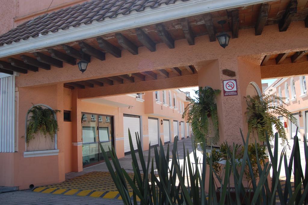 Hotel Express Alejandria Xalapa Zewnętrze zdjęcie